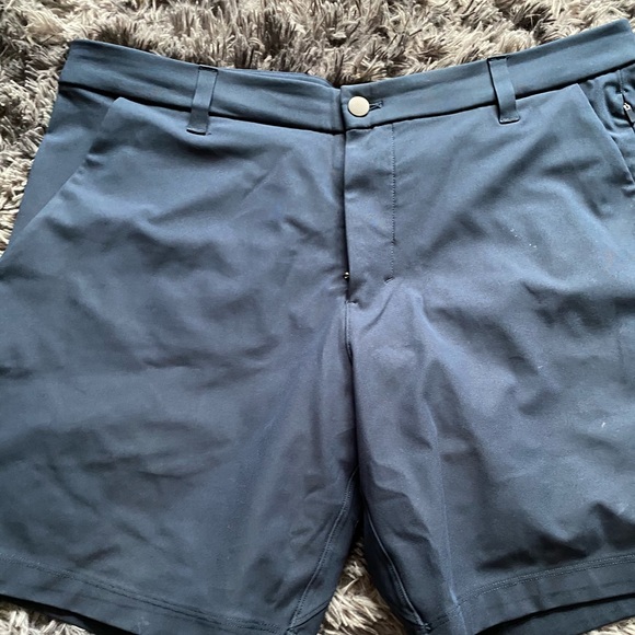 Men’s lululemon commission shorts warpstreme